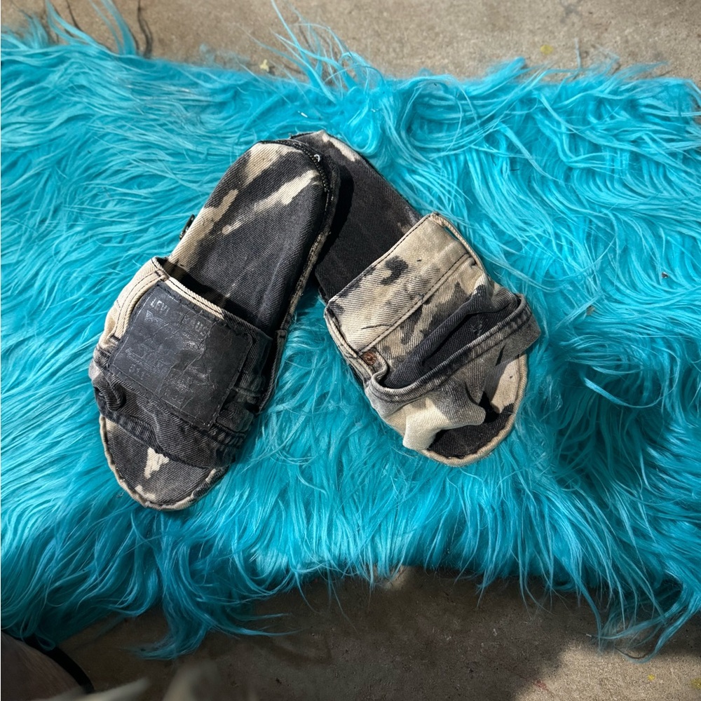 Customized Tye Dye Levi Slides